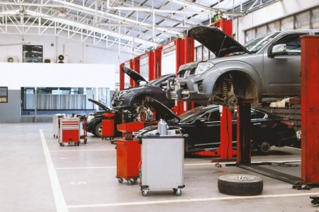 R&eacute;vision automobile : &agrave; quelle fr&eacute;quence faut-il la faire ?